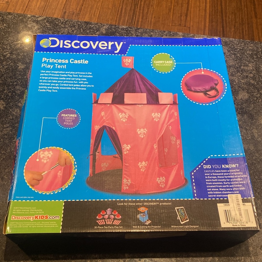 NIB Discovery Princess Castle Play Tent 4.5 x 3 Feet Ages 4 + - Picture 3 of 6